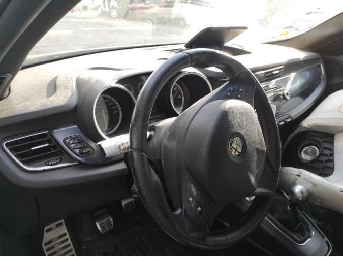 CUADRO INSTRUMENTOS ALFA ROMEO GIULIETTA 2011