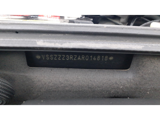 CONCHA PASE RUE.DL.I SEAT EXEO 2010