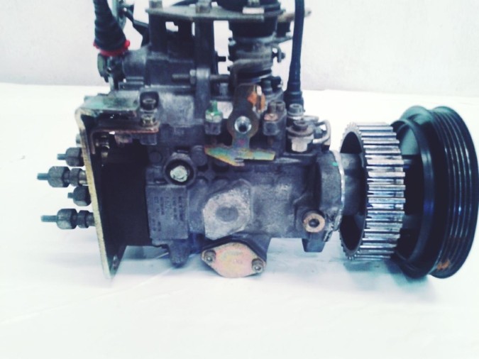 BOMBA INYECCIÓN FORD COURIER 1998