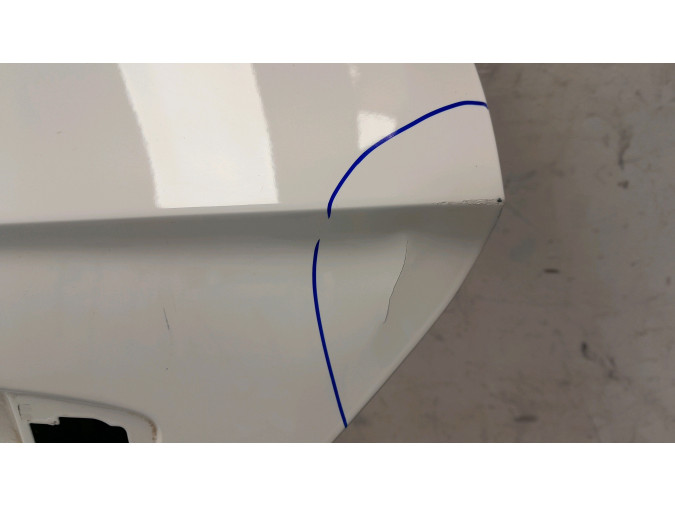 PUERTA TRASERA IZQUIERDA SEAT LEON BLANCA 2016