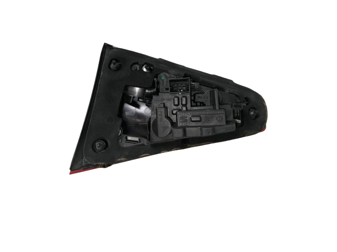 PILOTO TRASERO INTERIOR IZQUIERDO SEAT ARONA 2018