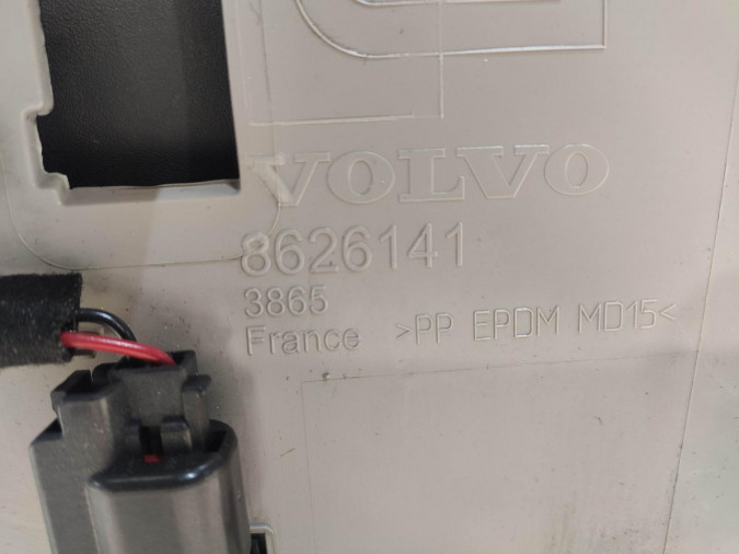 Guantera VOLVO C70 2006