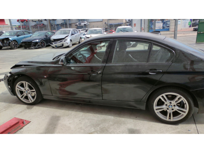 GUIA D.PARAGOLPES TR BMW 318D 2016