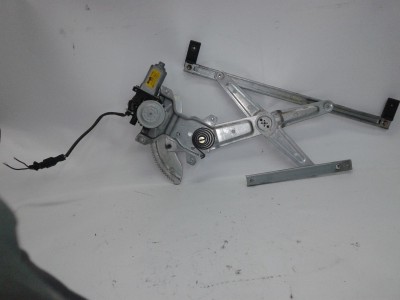 ELEVALUNAS TRASERO IZQUIERDO KIA CARENS 2005