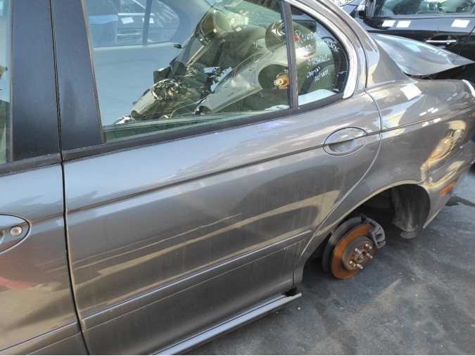 PUERTA TRASERA IZQUIERDA JAGUAR X TYPE 2008