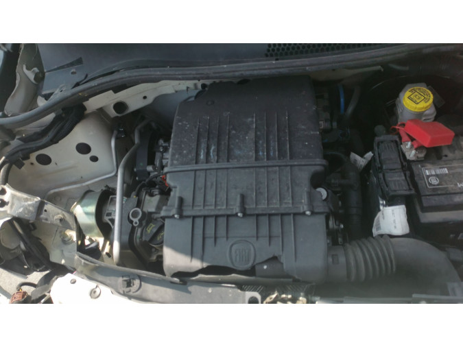 BOMBA LIMPIA FIAT 500 2016