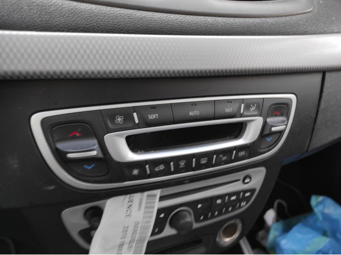 MANDO CALEFACCIÓN RENAULT FLUENCE 2010