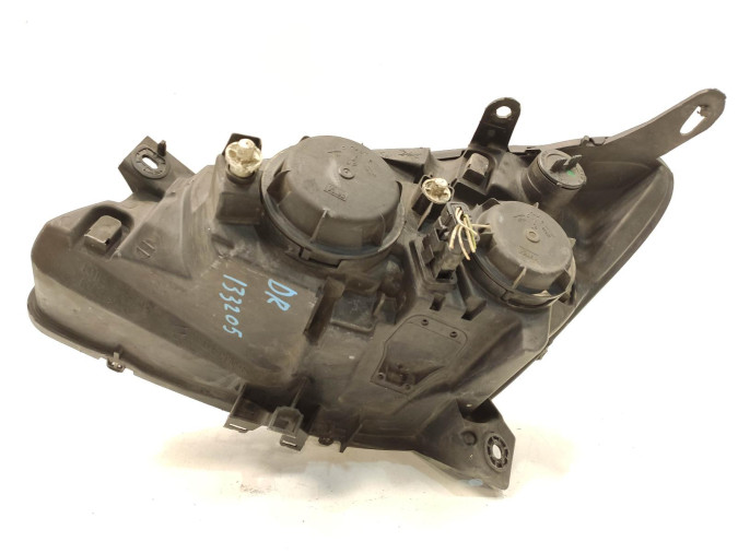 FARO DELANTERO DERECHO CITROEN C5 2002