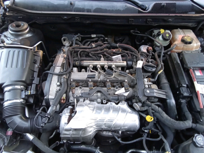 CAPOT OPEL INSIGNIA 2009