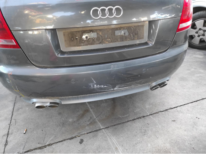 PARAGOLPES TRASERO AUDI A4 GRIS 2008