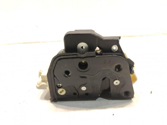 CERRADURA PUERTA TRASERA DERECHA SEAT EXEO 2011