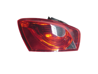 PILOTO TRASERO IZQUIERDO EXTERIOR SEAT IBIZA 2014