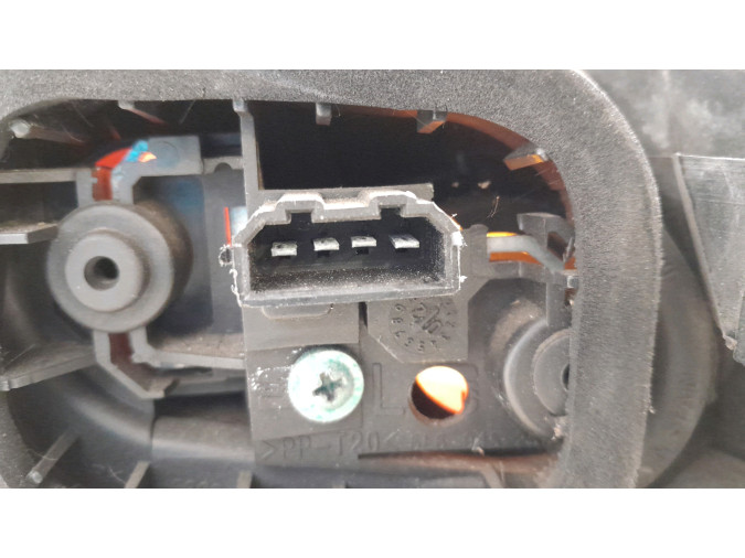 PILOTO TRASERO IZQUIERDO EXTERIOR SEAT IBIZA ROJO AMBAR 2002