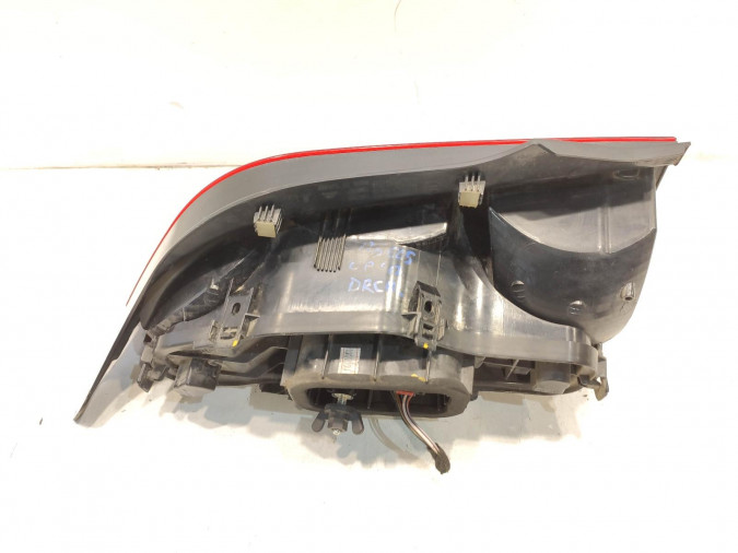 PILOTO TRASERO DERECHO VOLKSWAGEN UP 2012