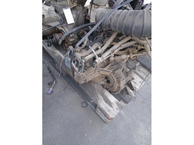 CAJA CAMBIOS HYUNDAI LANTRA 2000