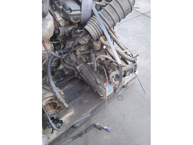 CAJA CAMBIOS HYUNDAI LANTRA 2000