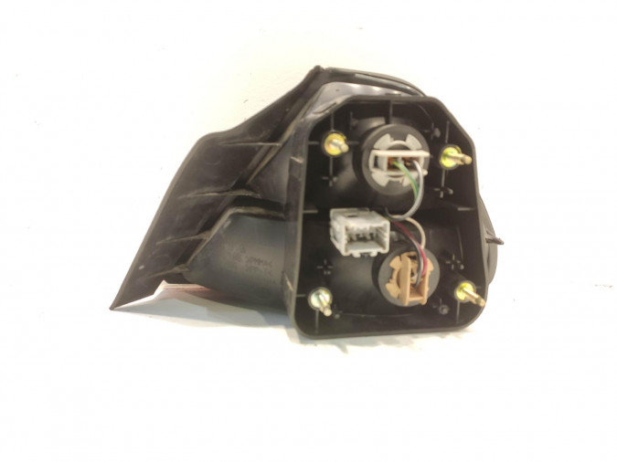 PILOTO TRASERO IZQUIERDO BMW SERIE 3 2000