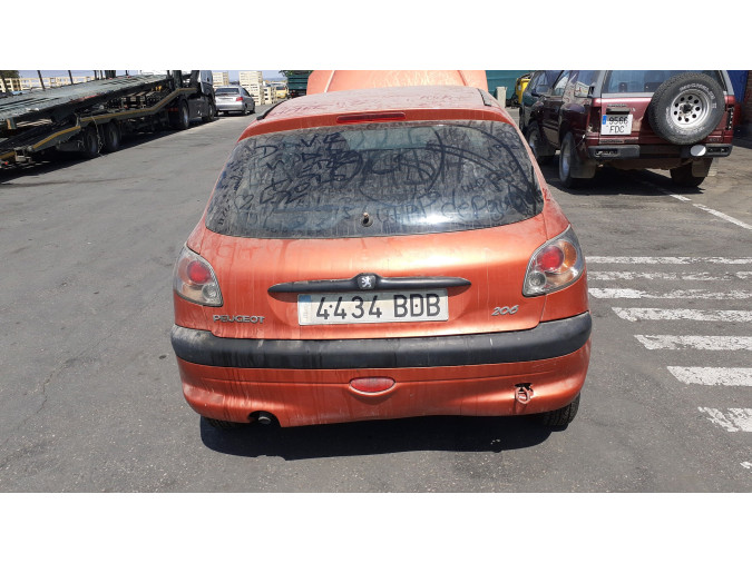 FARO ANTINIEBLA TRASERO IZQUIERDO PEUGEOT 206 2000