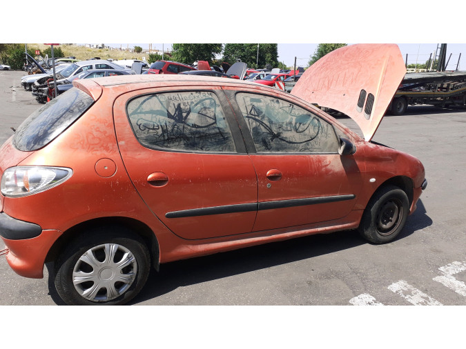 FARO ANTINIEBLA TRASERO IZQUIERDO PEUGEOT 206 2000