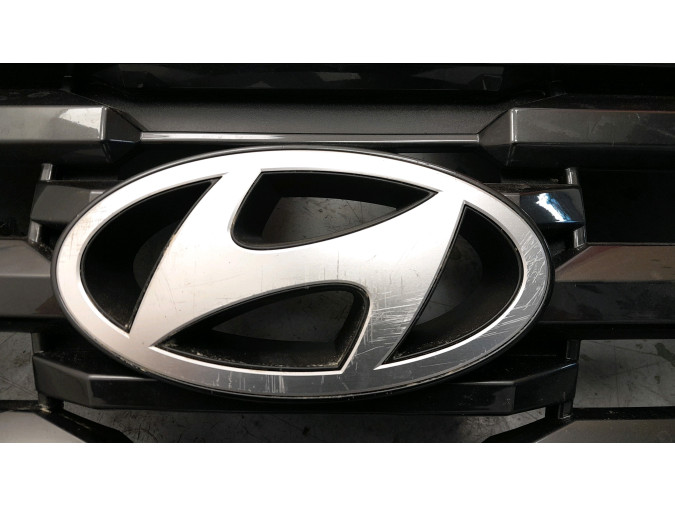 REJILLA DELANTERA  HYUNDAI TUCSON 2023
