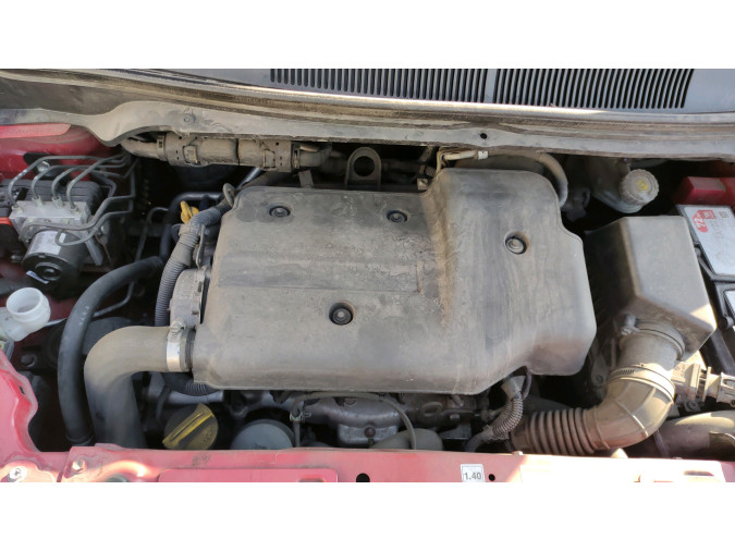 Frente dl OPEL AGILA 2008