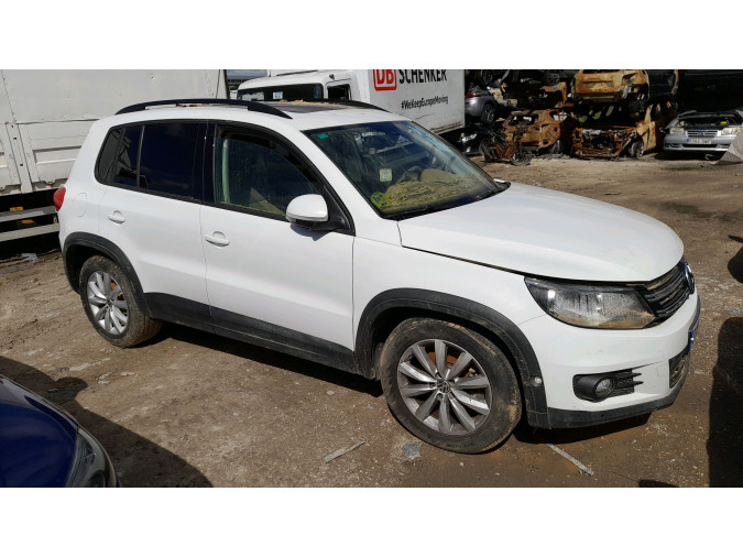 REFLECTOR TR.I. VOLKSWAGEN TIGUAN 2015
