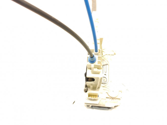 CERRADURA PUERTA TRASERA DERECHA MERCEDES C CLASS 2011