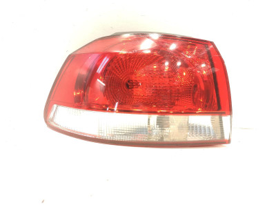 PILOTO TRASERO IZQUIERDO EXTERIOR VOLKSWAGEN GOLF 2012