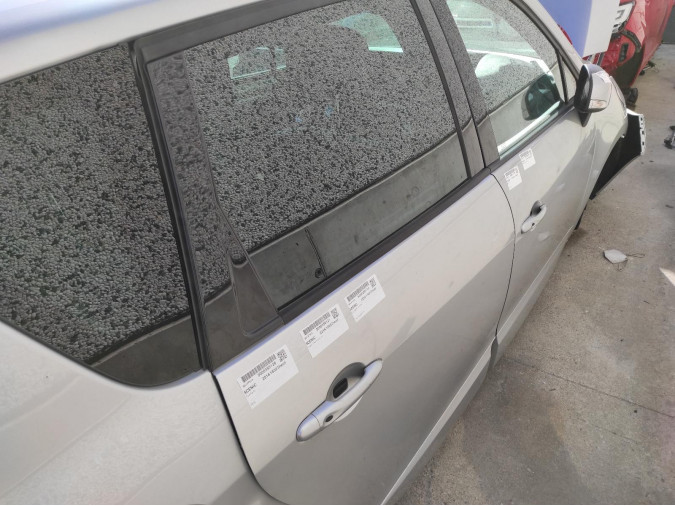 CERRADURA PUERTA DELANTERA DERECHA RENAULT SCENIC 2014