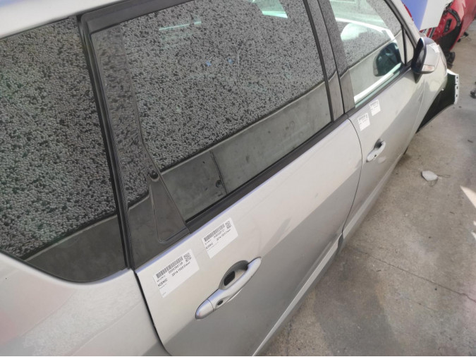 CERRADURA PUERTA TRASERA DERECHA RENAULT SCENIC 2014