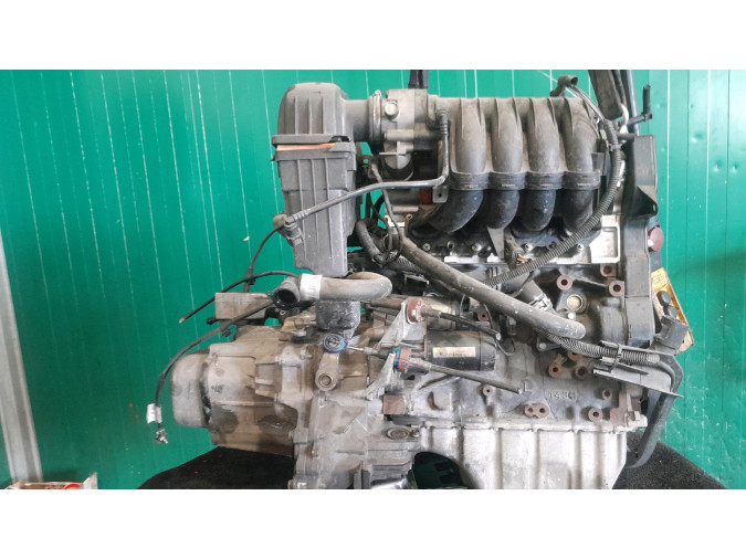 MOTOR CON ACCESORIOS Y CAJA DE CAMBIOS CITROEN C3