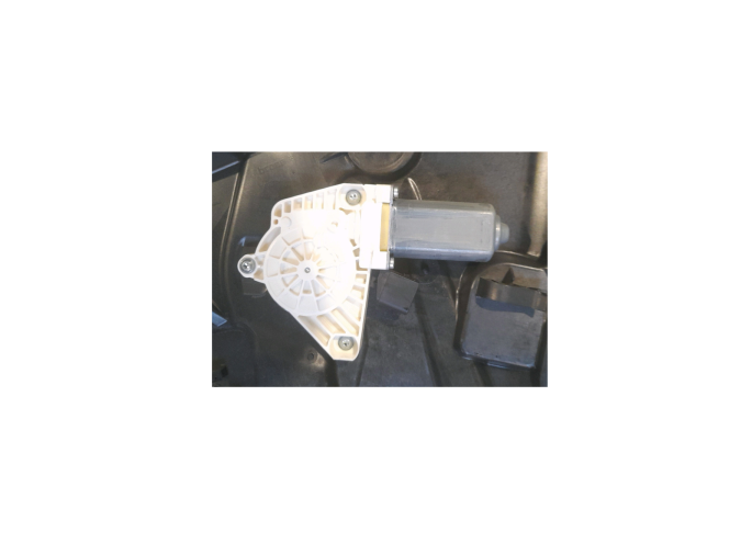ELEVALUNAS DELANTERO DERECHO MERCEDES CLA 220 CDI / D 2014