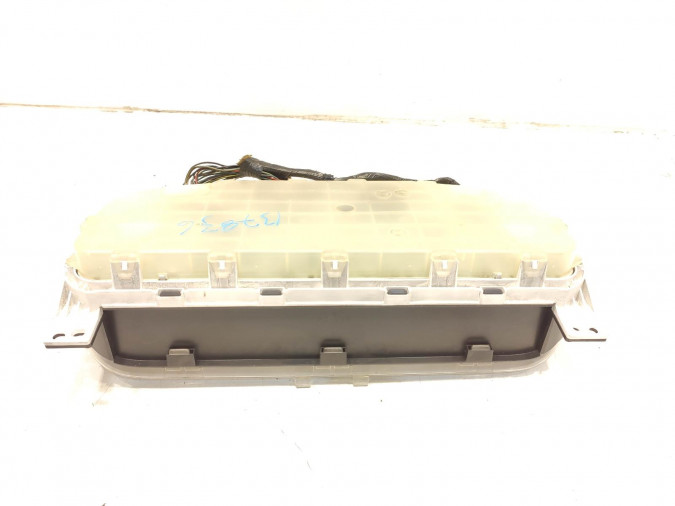 CUADRO INSTRUMENTOS MAZDA 6 2003