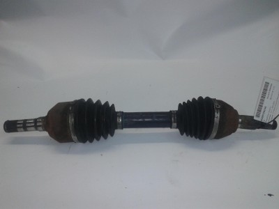TRANSMISION DELANTERA DERECHA KIA CARNIVAL 2003