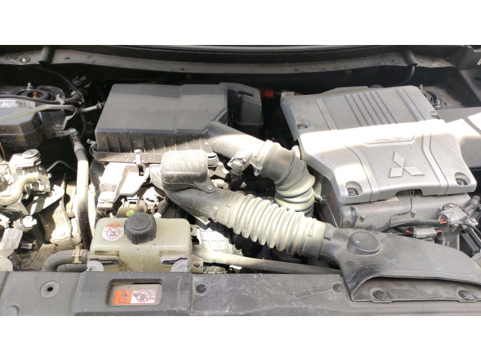 MECANICA TRASERA	 MITSUBISHI OUTLANDER 2013