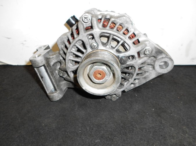 Alternador FORD FIESTA 2004