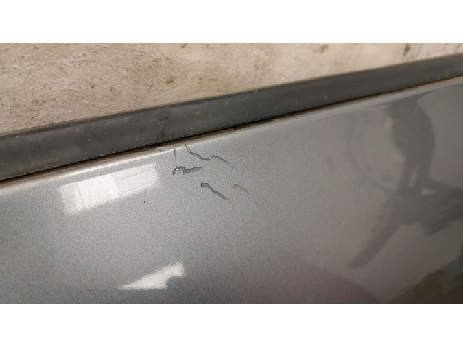 PUERTA DELANTERA IZQUIERDA VOLKSWAGEN TOUAREG GRIS 2004