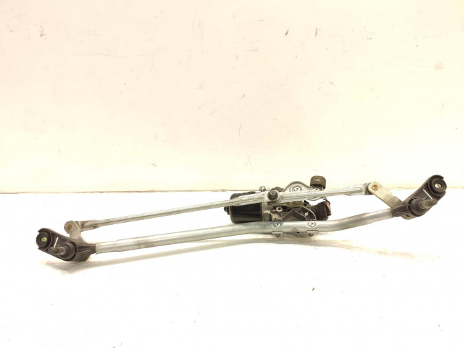 Motor Limpiaparabrisas delantero TOYOTA AVENSIS 2019