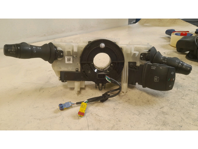 MANDO MULTIFUNCION RENAULT MÉGANE SCÉNIC 2015