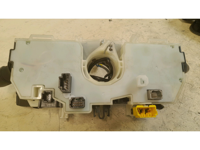 MANDO MULTIFUNCION RENAULT MÉGANE SCÉNIC 2015