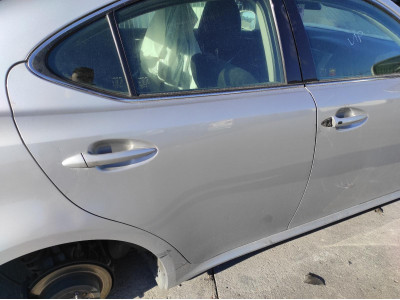 PUERTA TRASERA DERECHA LEXUS IS SERIES 2009
