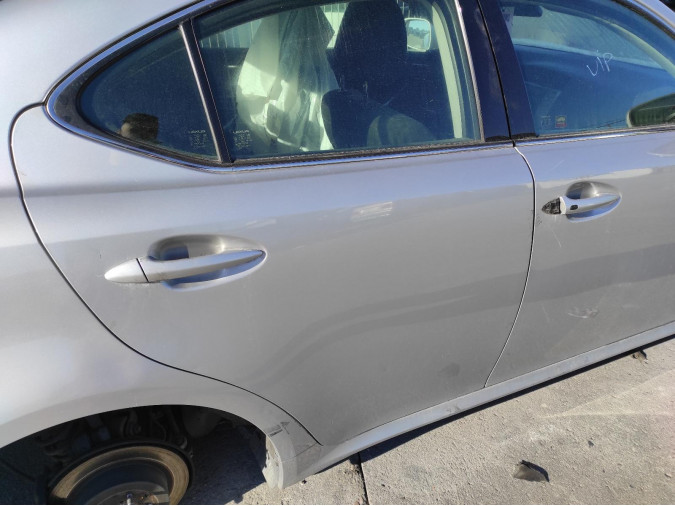 PUERTA TRASERA DERECHA LEXUS IS SERIES 2009