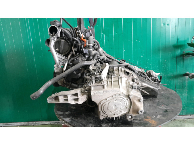 MOTOR CON ACCESORIOS Y CAJA DE CAMBIOS PEUGEOT EXPERT 2002