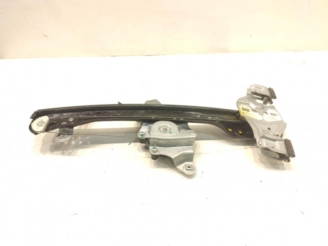 ELEVALUNAS DELANTERO DERECHO CHEVROLET AVEO 2012