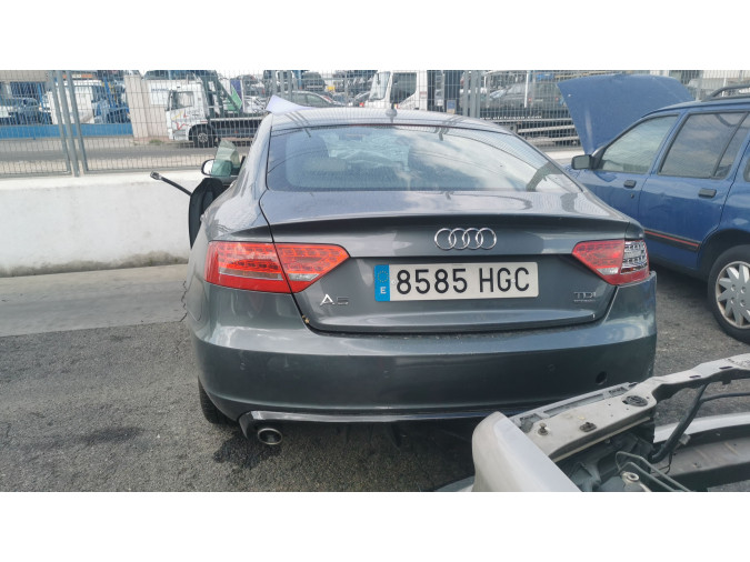 soporte porton trasero AUDI A5 2011