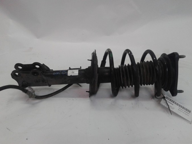 AMORTIGUADOR DELANTERO DERECHO HYUNDAI I30 2013