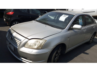 Intercooler TOYOTA AVENSIS 2004