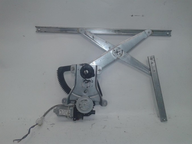 ELEVALUNAS DELANTERO DERECHO CHEVROLET AVEO 2007