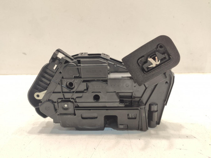CERRADURA PUERTA DELANTERA DERECHA VOLKSWAGEN CADDY 2020