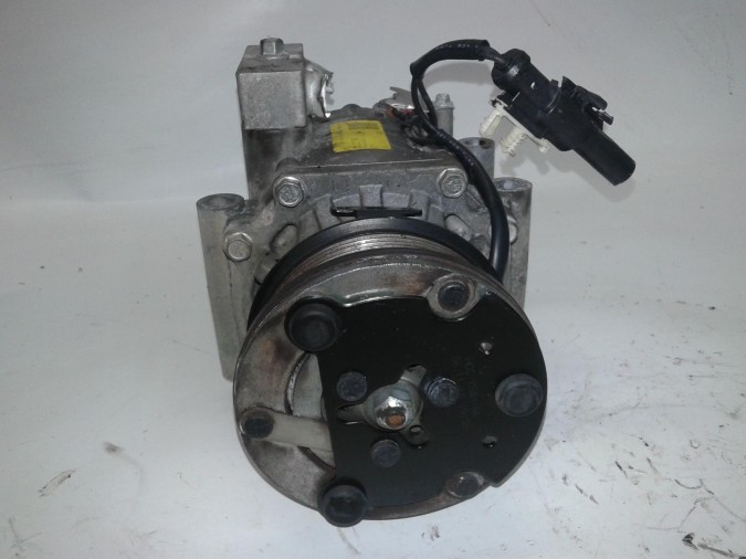 COMPRESOR AIRE ACONDICIONADO FORD FIESTA 2007